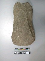 藏品(大型淺腰打製石斧)的圖片